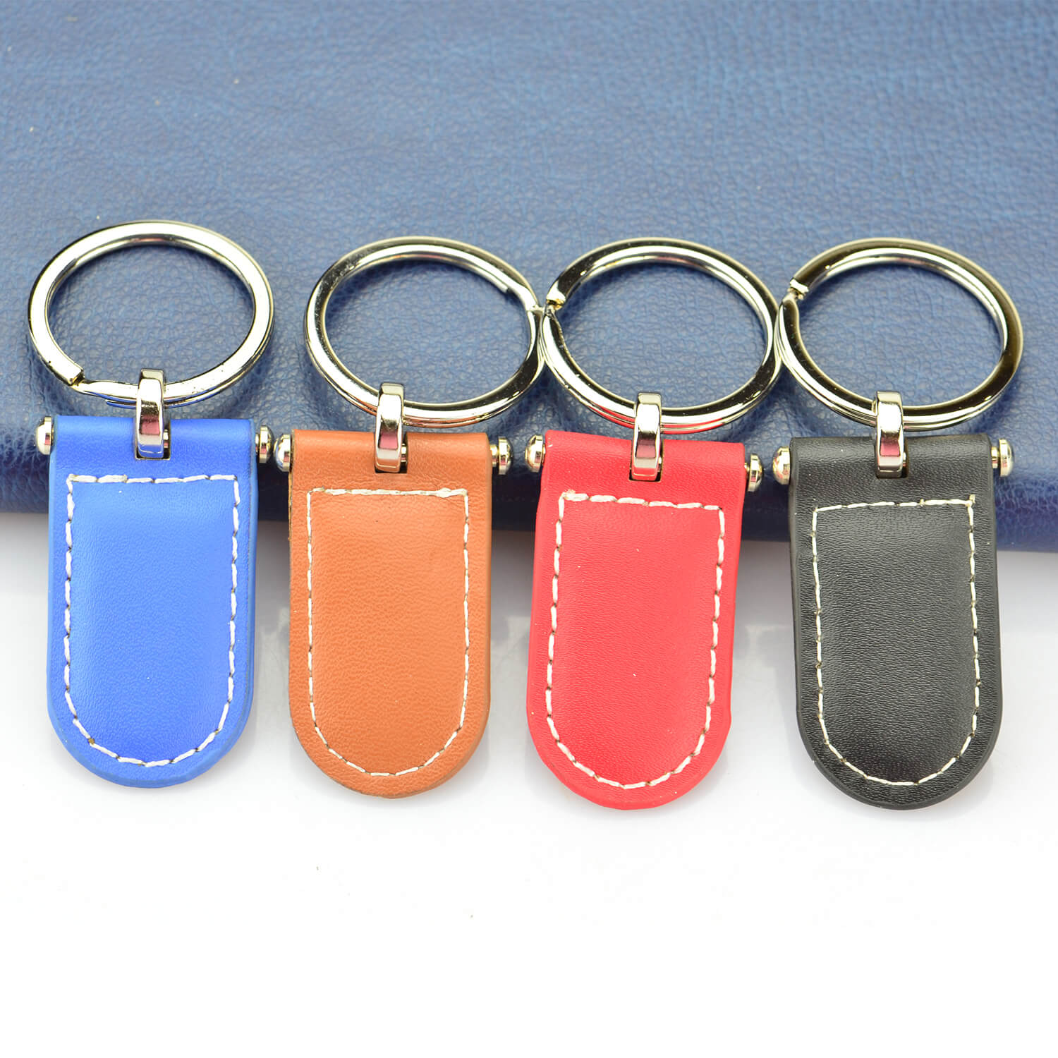 Wholesale Personalized Keychain Accessories Custom Logo Leaf Key Chain -  China Keyring and Enamel price