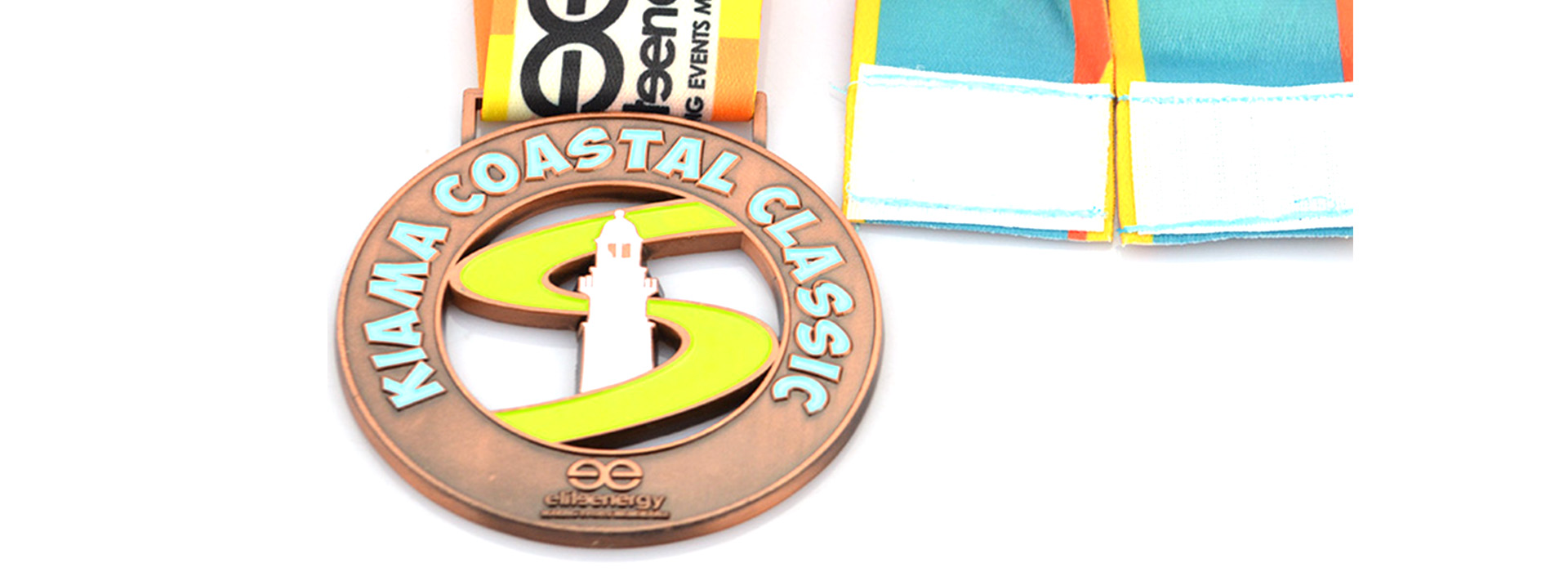 ArtiGifts: Elevating Celebrations with Custom Engraved Medals from Our Cutting-Edge Factory