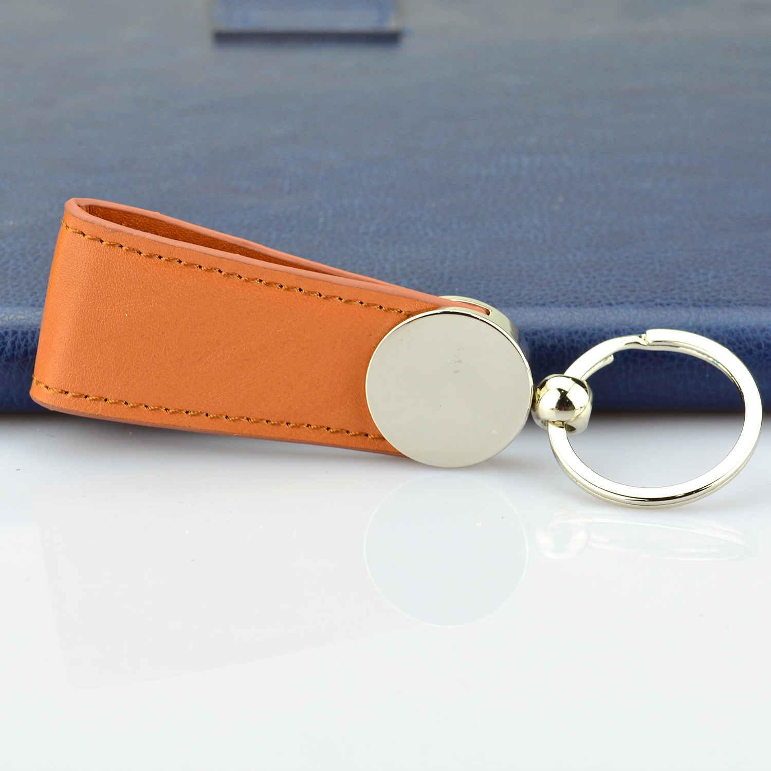 Customized Logo PU Leather Key Chains Premium Car Keyring Pendant Gifts