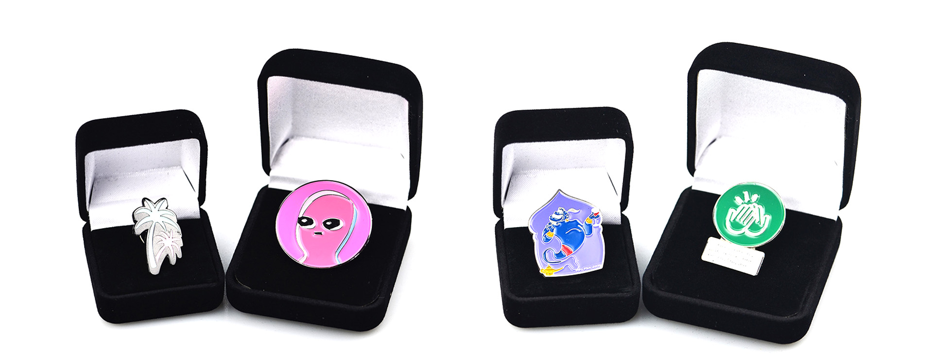 Wholesale Festival Lapel Pins: Add a Touch of Festivity with ArtiGifts' Custom Creations
