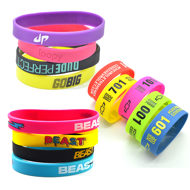 Customized Outdoor Sports Bracelet Rubber Silicone Wristbands