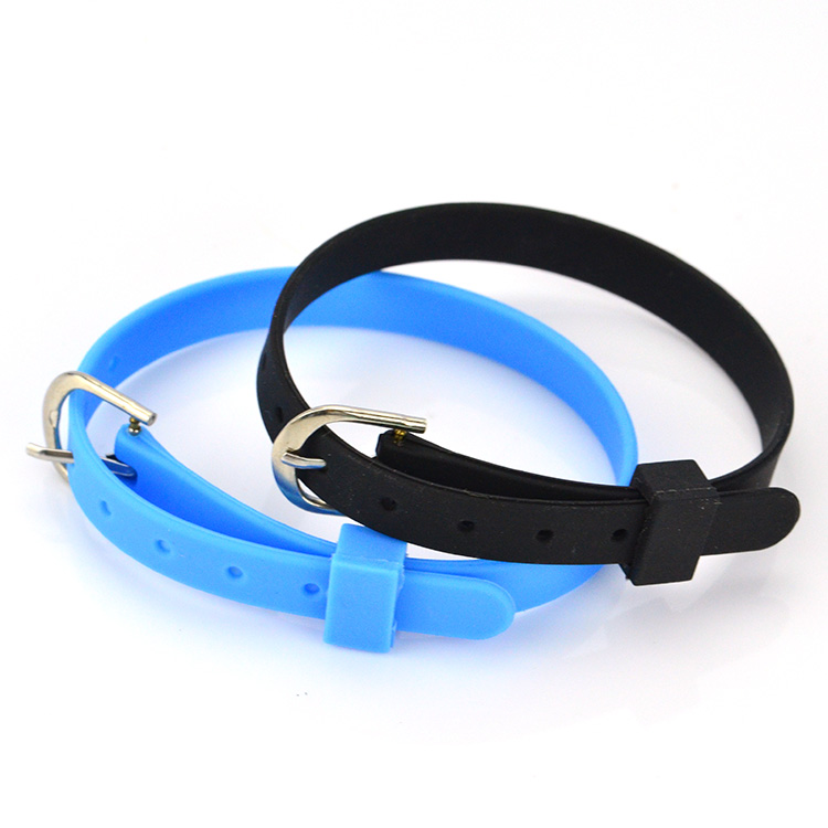 High Quality Custom Silicone Bracelet Metal Handmade Rubber Wristband Promotional