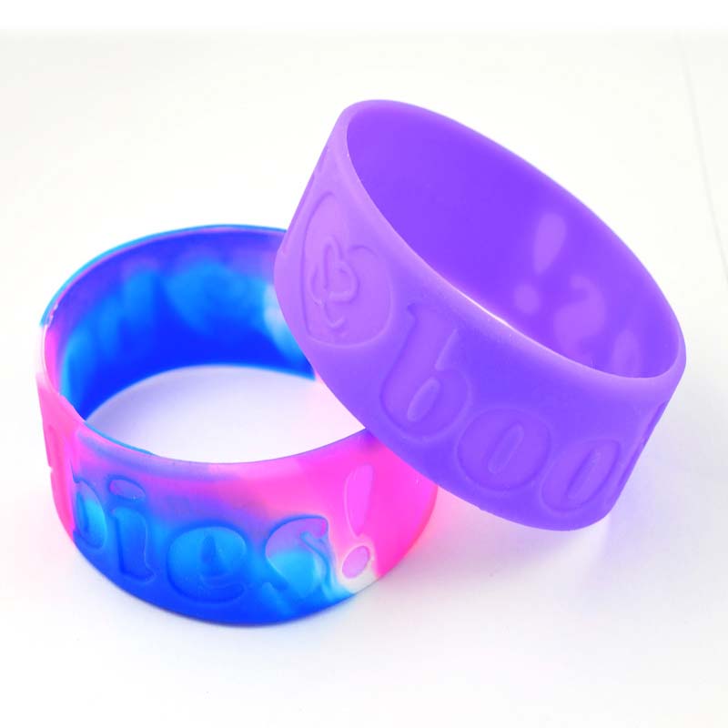 Manufacturer Waterproof Wholesale Wristband Sports Sweatband Silicone Bracelets