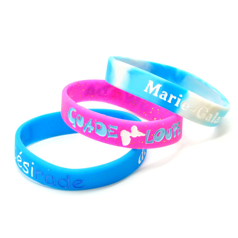 Personalized Silicone Bracelets Fashionable Sports Wristbands With Debossed Logo