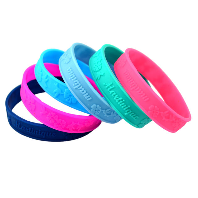 Manufacturer Custom Waterproof Bracelet Sports Fashion Silicon Wristband