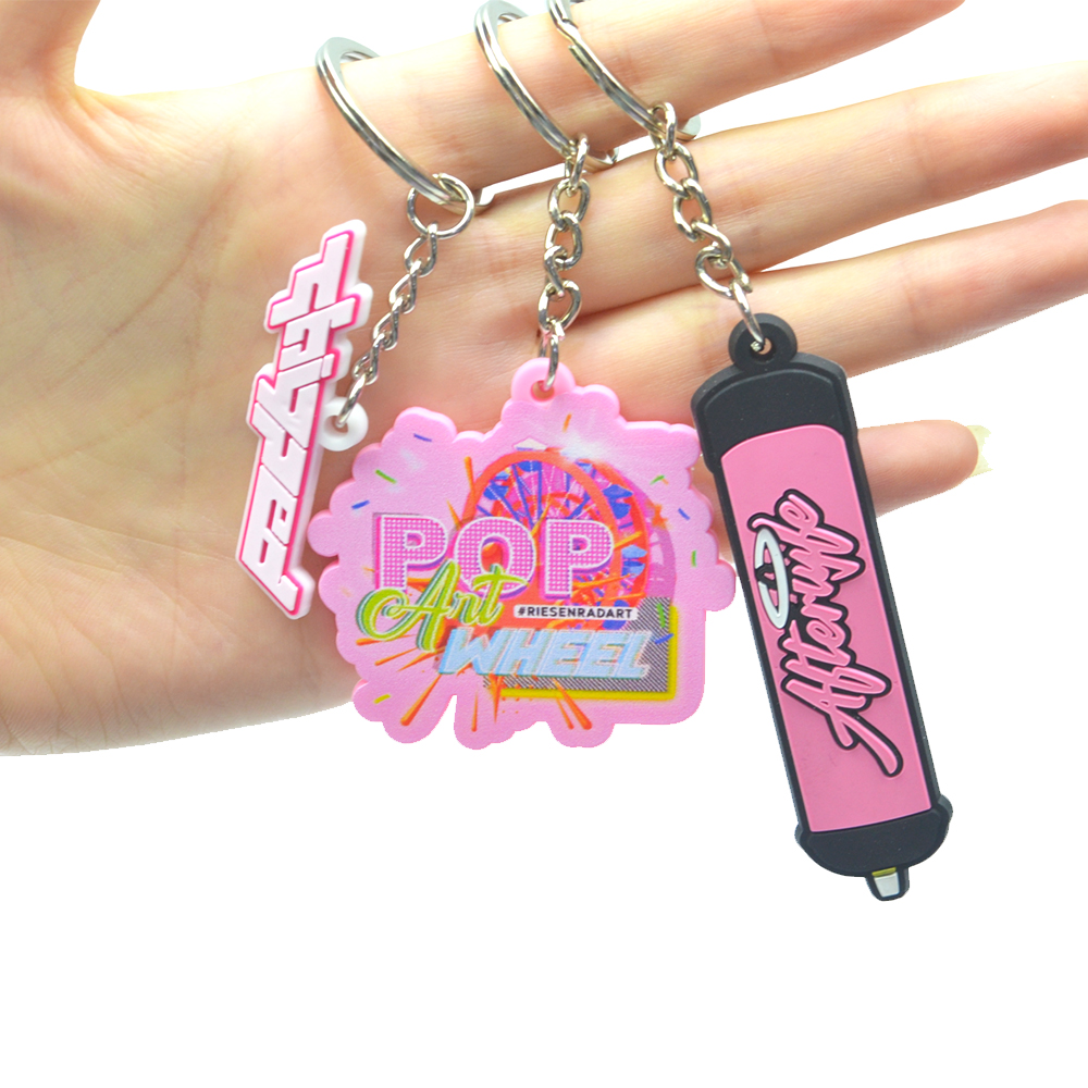 Zhongshan Factory Custom Logo PVC & Silicone Keychain 2D/3D Shape Keyrings Wholesale Gift