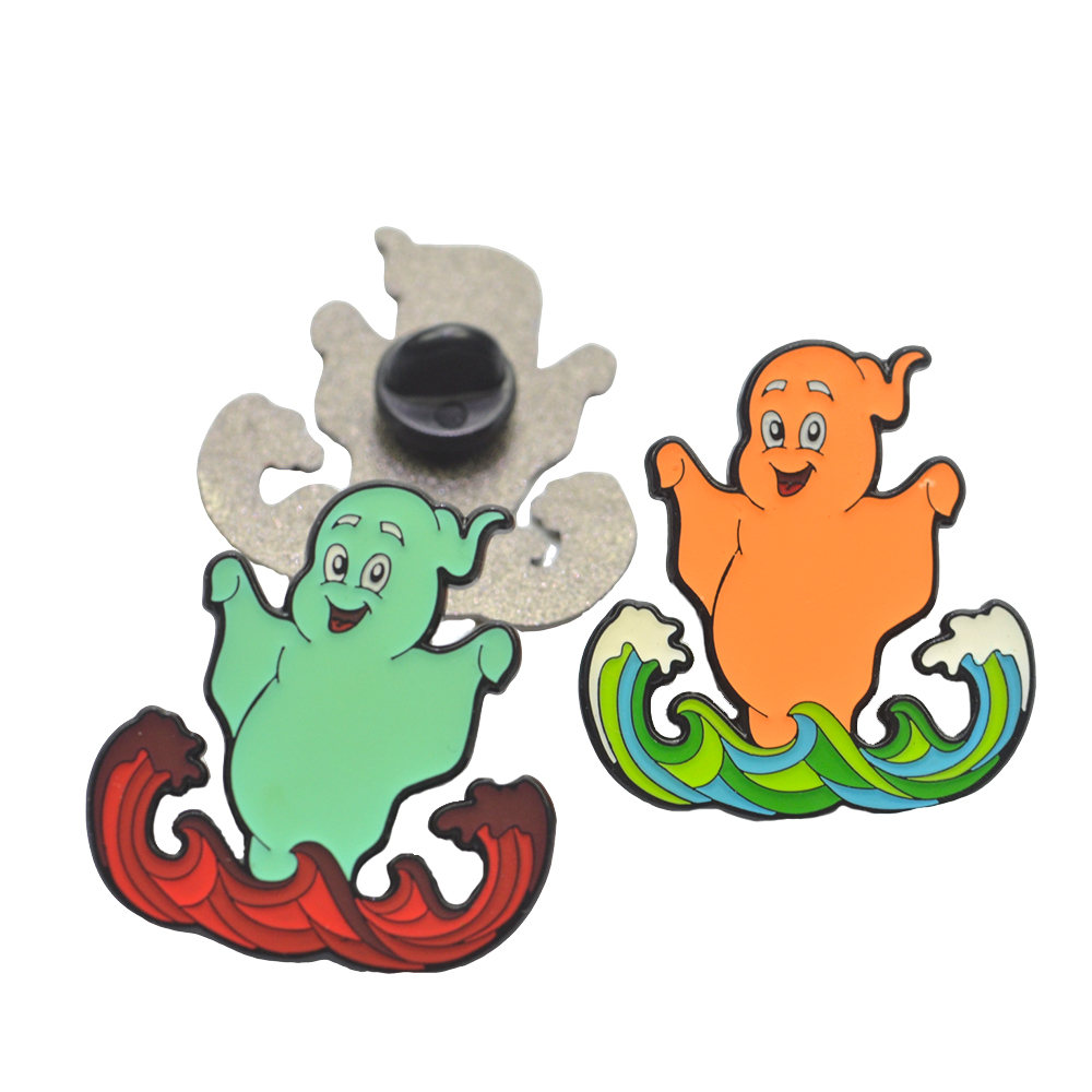 Wholesale Cartoon Anime Brooches Metal Badge Enamel Pins Hard Enamel Technique Plated Pins for Clothing