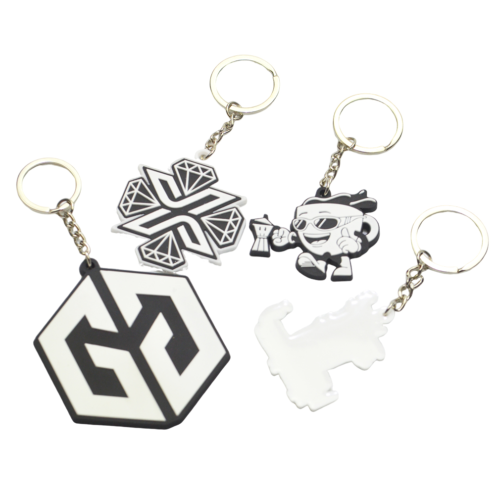 Manufacturer 2D Soft Silicone Keychains Customized 3D PVC Key Chain Rubber Keyrings Promotional Carabiners Free Sample